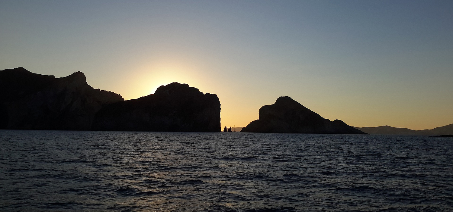 Night falls over the sea on a Ponza yacht charter with Fraser