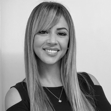 Jana Rezende | Sales Assistant | Fort Lauderdale | Fraser