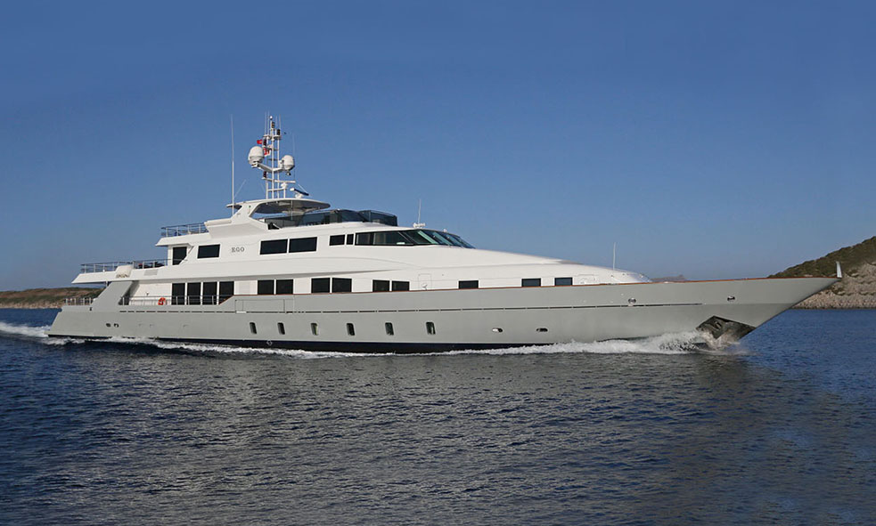 m/y ego yacht for charter cruising in blue water