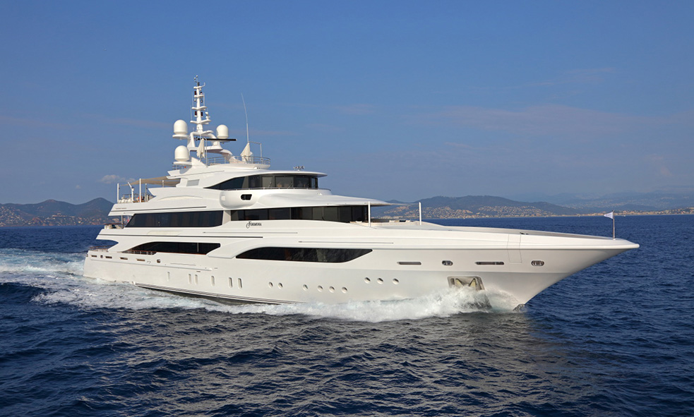 Benetti-FORMOSA-sold-italian-yachts-for-sale-Fraser
