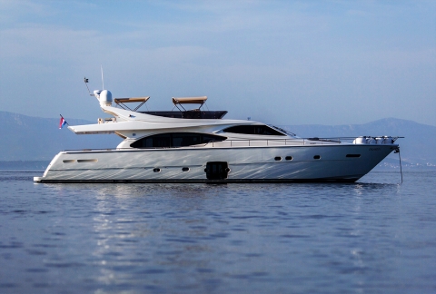 ORLANDO L motor yacht for charter by FRASER, built by Ferretti